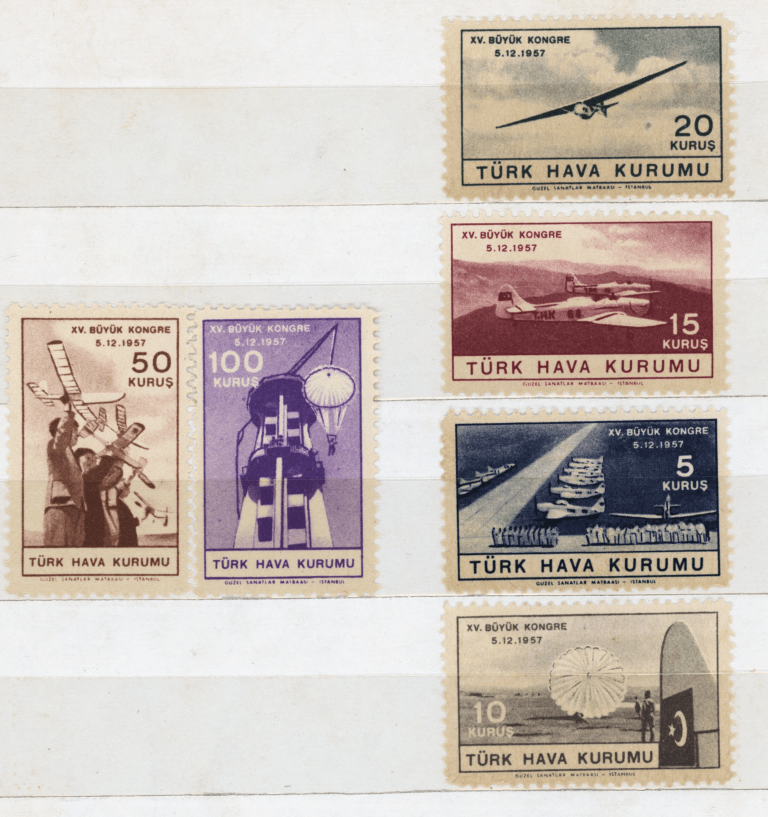 Türk Hava Kurumu 1957 **MNH Mint