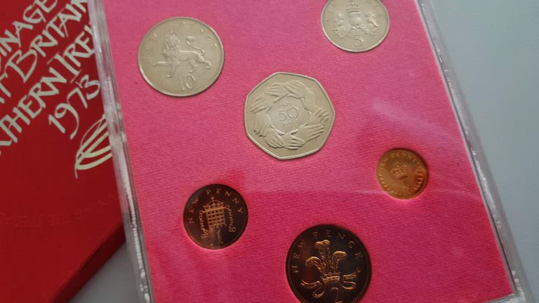 GREAT BRITAIN & NORTHERN IRELAND 1973 Coinage Set *SATILDI - OUT OF STOCK - Görsel 2