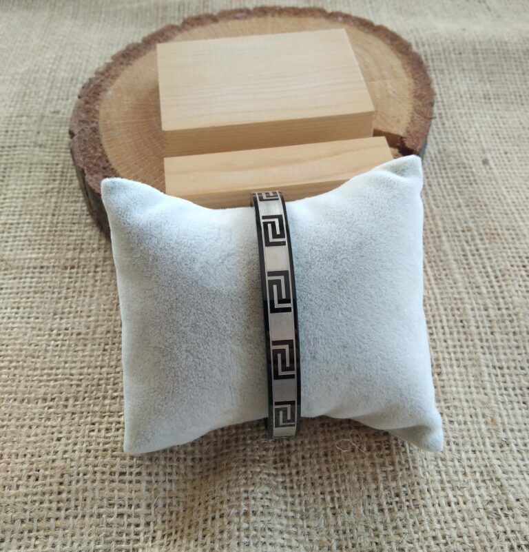 Desenli bileklik