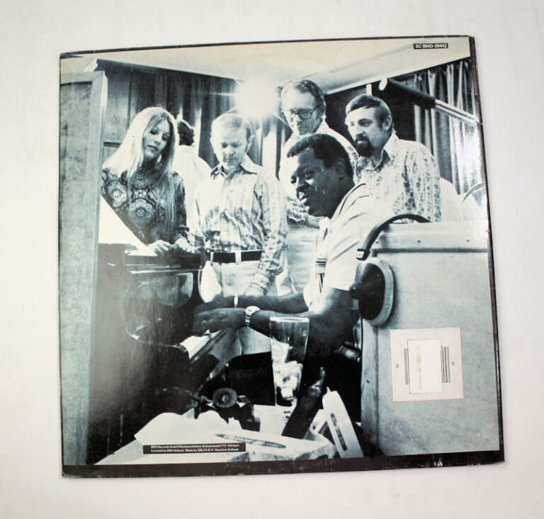 OSCAR PETERSON & SINGERS UNLIMITED - Printed in U.S.A. Plak 7 / Kapak 6 *SATILDI - OUT OF STOCK - Görsel 2