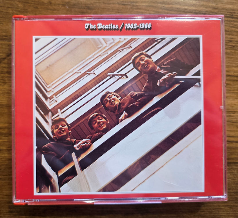 BEATLES 1962-66 kitapcigi ile