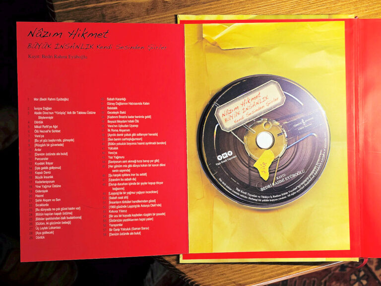 Nazım Hikmet Büyük insanlık Kitap ve CD kendi sesinden, harika kondisyonda - Görsel 3