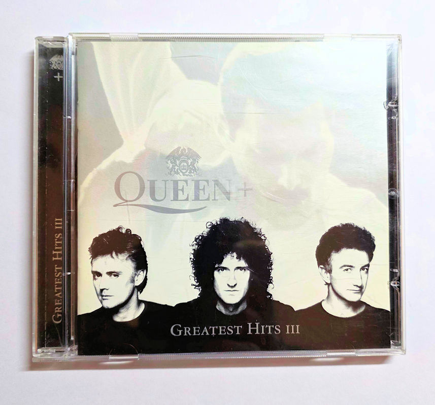 QUEEN the best of III (CD ve Kapak iyi durumda)