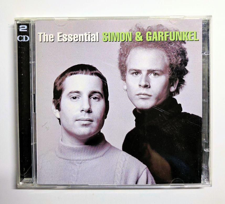 SIMON & GARFUNKEL The essential  (Double CD ve Kapak iyi durumda)