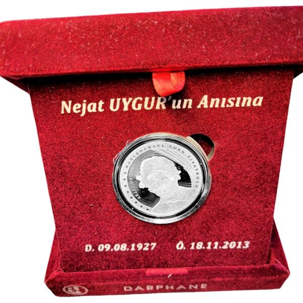 Geleneksel Türk Tiyatrosu serisi 2020 Nejat Uygur Hatıra Parası Gümüs Özel Kutusunda Sertıfıkalı