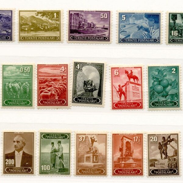 Atatürk-Inönü Serisi 1943 Mint **MNH