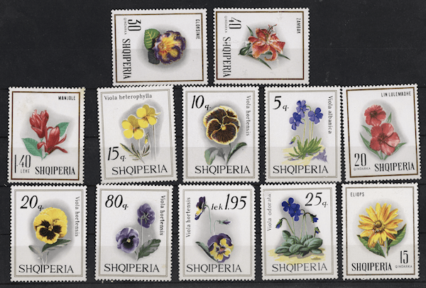 Arnavutluk Menekşeler serisi ALBANIA Mint **MNH SATILDI - OUT OF STOCK SATILDI - OUT OF STOCK SATILDI - OUT OF STOCK