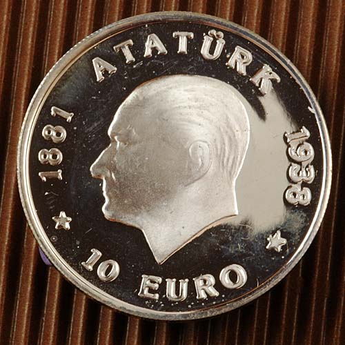 Mustafa Kemal Atatürk 10 EURO (2 500 000 TL.) HATIRA PARASI SERTIFIKASIZ