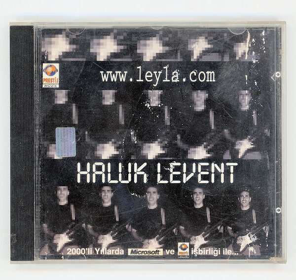 HALUK LEVENT www.leyla.com (CD ve Kapak iyi durumda, iç kitapçığı yapışmış)