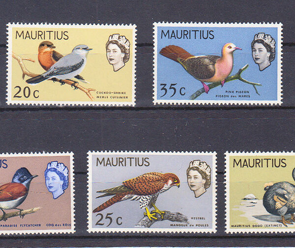 MAURITUS Birds serie **MNH