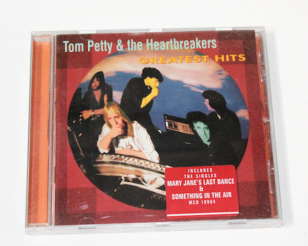 TOM PETTY & the Heatbreakers Greatest Hits CD SATILDI – OUT OF STOCK SATILDI – OUT OF STOCK SATILDI – OUT OF STOCK