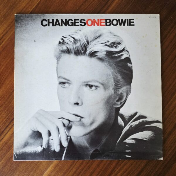 DAVID BOWIE changes one Bowie *Printed in Italy 8,5/8