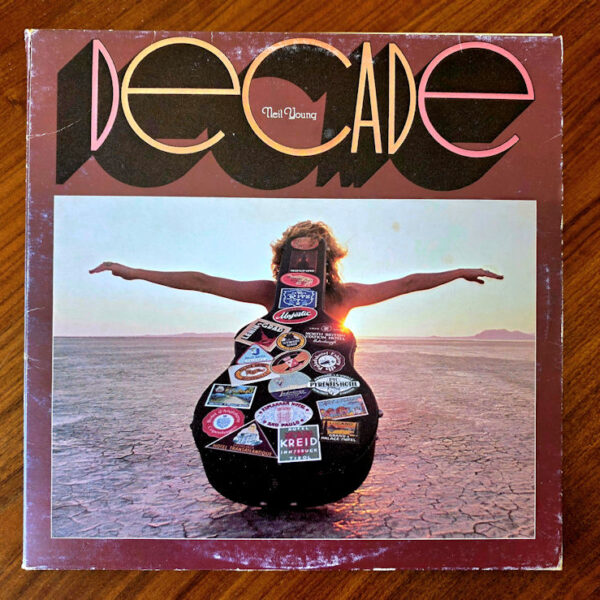 NEIL YOUNG Decade *Printed in Germany Triple LP 8,5 / Kapak 8,5