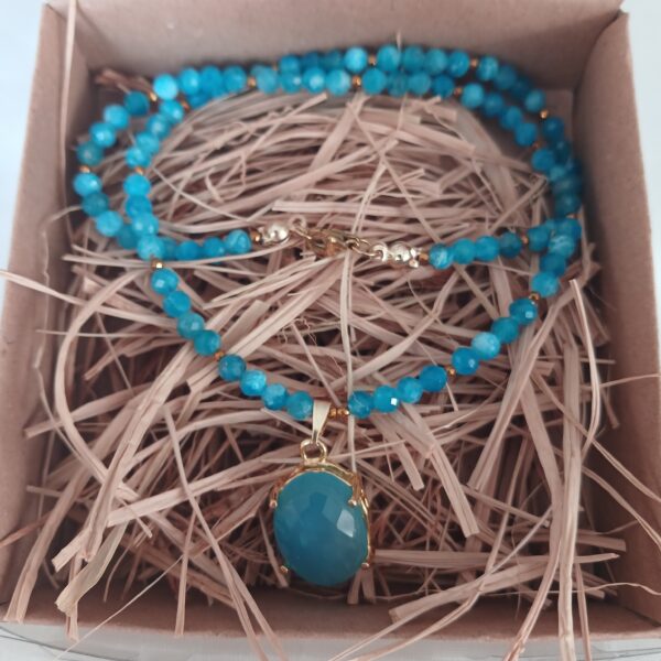 Apatit Taşı Kolye – Odak ve Enerji Taşı • El İşçiliği