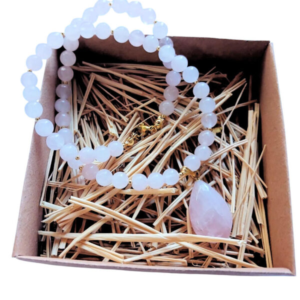 Pembe KUARS 6 mm. kolye