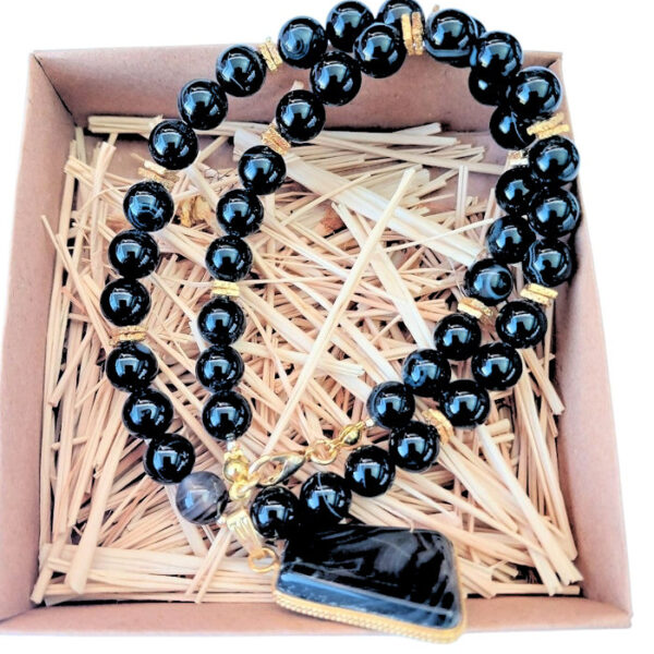 Siyah Akik kolye (sakinlik ve stresi) taşı