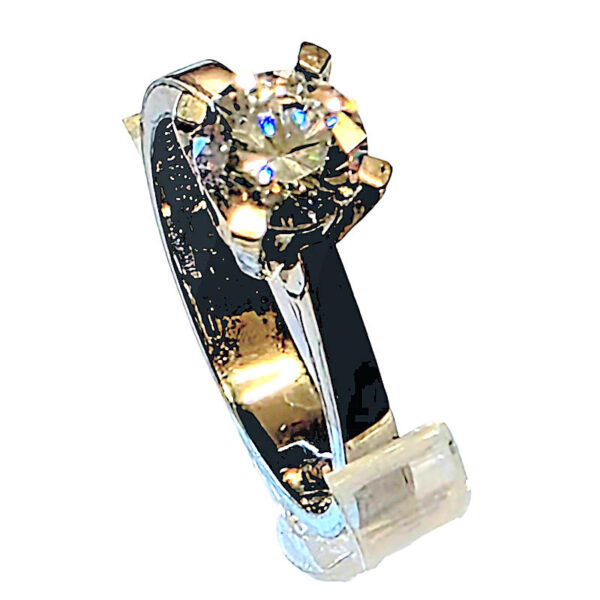 Zirkon taşlı 925 ayar gümüş yüzük (16 mm.)