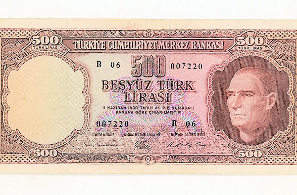 5. Emisyon 500 Lira 3. Tertip 1962-76 Pick#178a *çt+ banknot serial R06 - VF